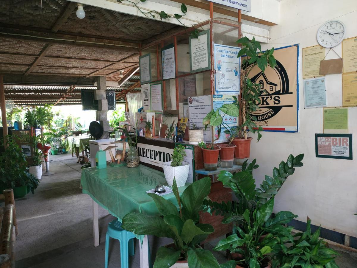 Emoks Guest House Moalboal Kültér fotó